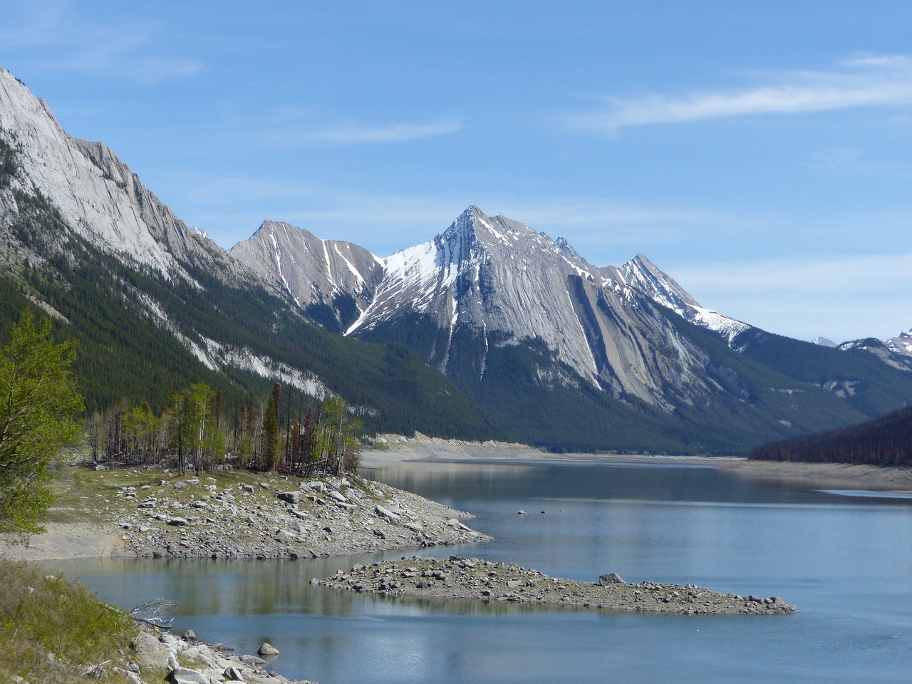 Dale Leckie Presents: Scenic Wonders of Canada's Mountain Parks - Exploring Banff, Yoho, and Jasper National Parks